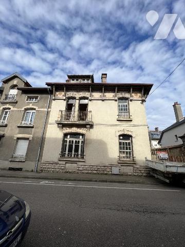 Maison de Maître à usage d'habitation proche centre ville