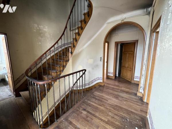 Maison de Maître à usage d'habitation proche centre ville