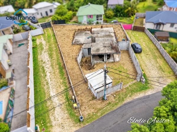 Villa T4 à achever dans un secteur prisé de St François