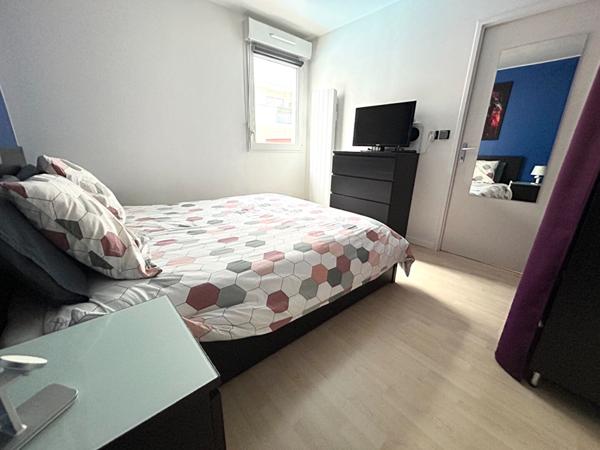Appartement Carrieres Sous Poissy 2 pièce(s) 44 m2 €195 000 ** - Référence 9073