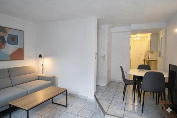 T3 DANS CORPS DE FERME