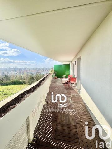 Appartement 3 pièces de 60 m² à Arcueil (94110)