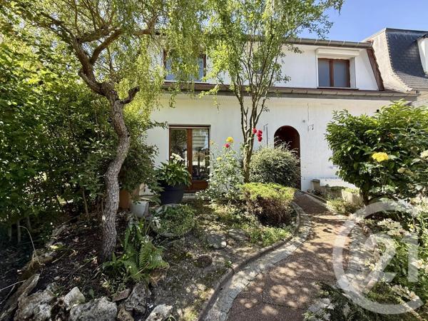 Maison à vendre  6 pièces - 160,70 m 2   MONTFERMEIL  - 93