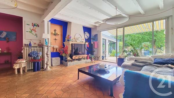 Maison à vendre  6 pièces - 160,70 m 2   MONTFERMEIL  - 93