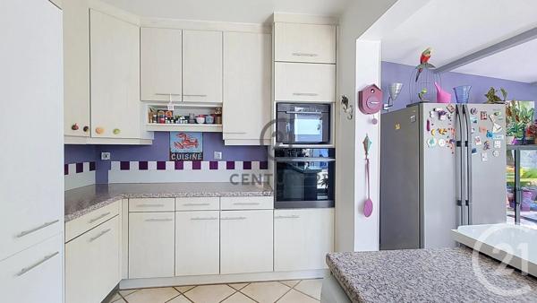 Maison à vendre  6 pièces - 160,70 m 2   MONTFERMEIL  - 93