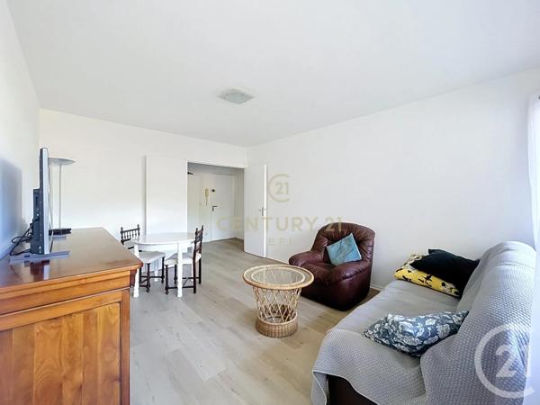 Appartement F4 à vendre  4 pièces - 80,06 m 2   NOISY LE GRAND  - 93