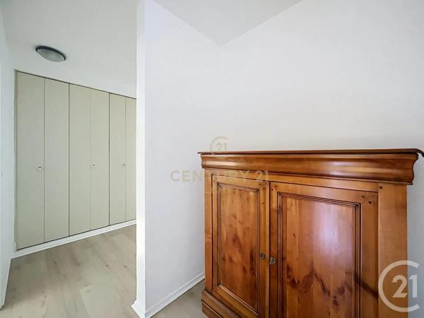 Appartement F4 à vendre  4 pièces - 80,06 m 2   NOISY LE GRAND  - 93