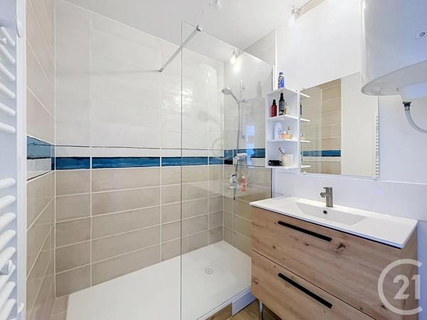 Appartement F4 à vendre  4 pièces - 80,06 m 2   NOISY LE GRAND  - 93