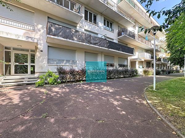 Appartement Le Plessis Bouchard 2 pièces 50 m² - Balcon - Cave - Place de parking