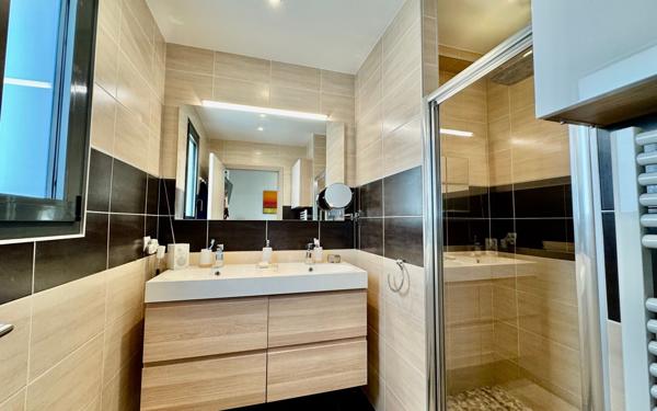 Appartement à vendre    4 pièces • 123,20 m2 Grasse