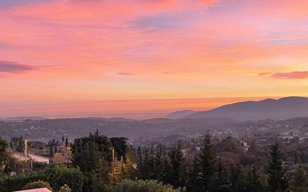 Appartement à vendre    4 pièces • 123,20 m2 Grasse