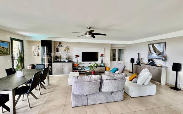 Appartement à vendre    4 pièces • 123,20 m2 Grasse