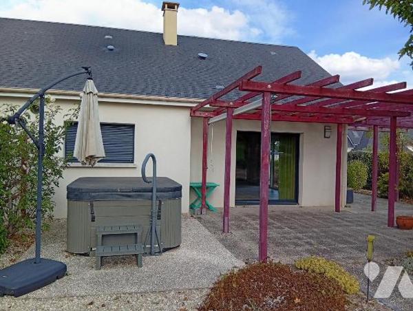 Maison à Vendre à Cellettes (41120) Loir-et-Cher (41)

Pavillon de plain-pied de 110,5 m2 con...
