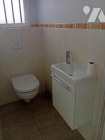 Maison à Vendre à Cellettes (41120) Loir-et-Cher (41)

Pavillon de plain-pied de 110,5 m2 con...