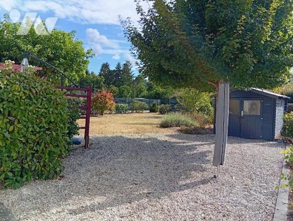 Maison à Vendre à Cellettes (41120) Loir-et-Cher (41)

Pavillon de plain-pied de 110,5 m2 con...