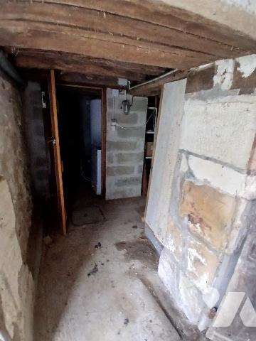 Petite maison en centre bourg à restaurer