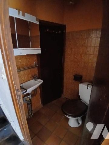 Petite maison en centre bourg à restaurer