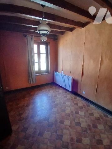 Petite maison en centre bourg à restaurer