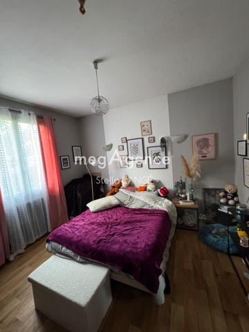 Maison à SECONDIGNY, 79130 - 9 pièces 250m²