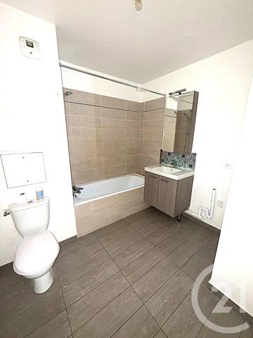 Appartement F2 à vendre  2 pièces - 42,20 m 2   BEZONS  - 95
