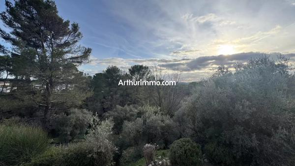 Vente Maison 5 pièces 133 m2 à Flayosc