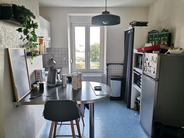 Immeuble à vendre à Rennes en Ille-et-Vilaine (35000), ref : 048-V1099M