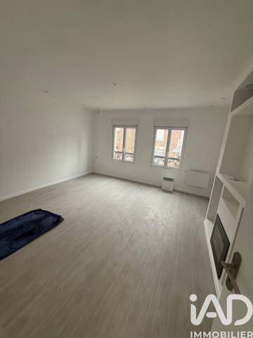 Immeuble à vendre 166 m² Saint-Just-en-Chaussée