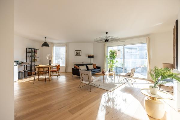 Appartement T4 avec terrasse