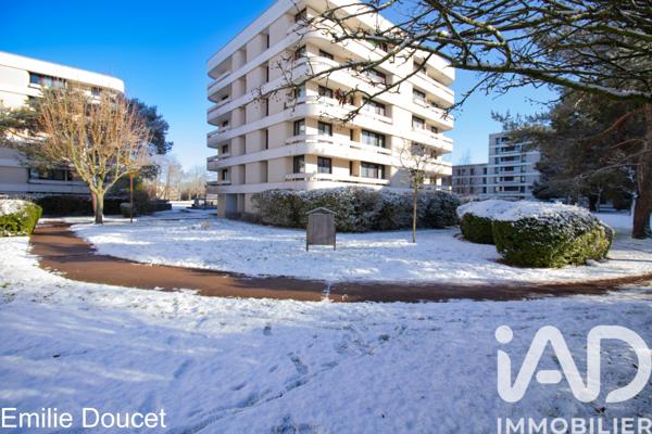 Appartement à vendre 4 pièces 87 m² Élancourt