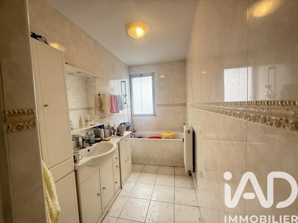 Appartement à vendre 5 pièces 104 m² La Courneuve