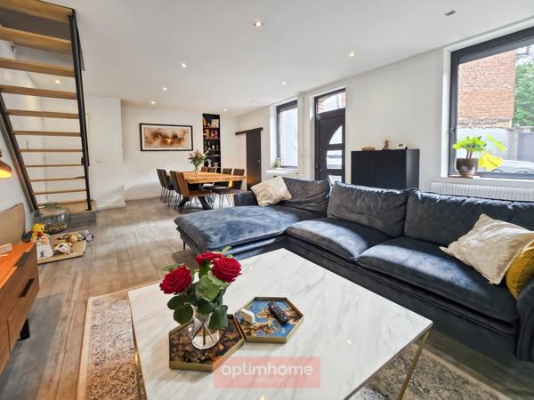 MAISON 145 m² 3 CH BUREAU DRESSING COUR EXPO SUD