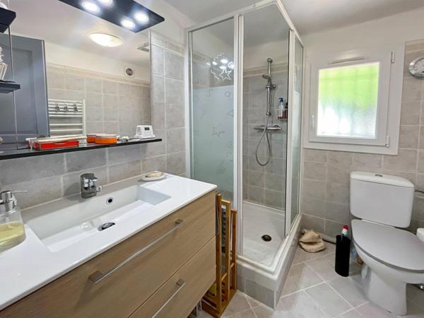 Maison à vendre    5 pièces •  Toulon