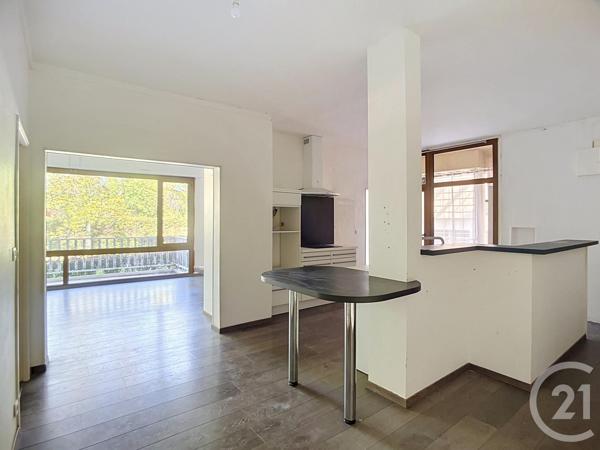 Appartement F5 à vendre  5 pièces - 100,38 m 2   GRADIGNAN  - 33