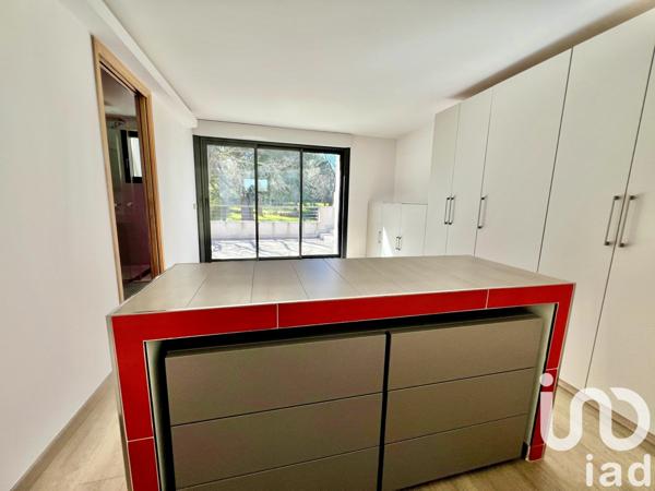 Maison à vendre 7 pièces 207 m² Aubagne