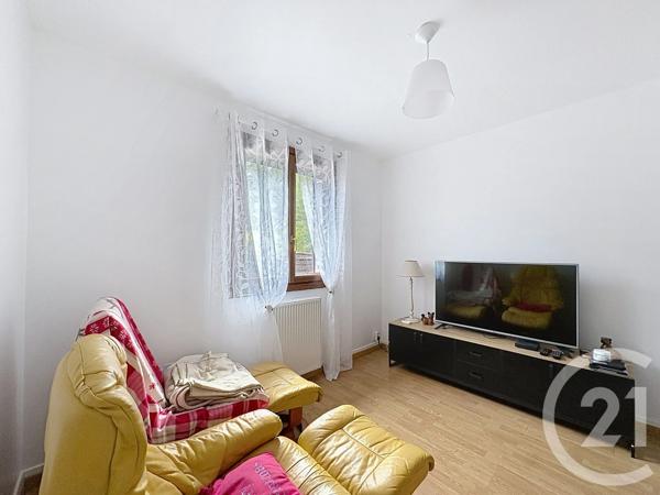 Maison à vendre  5 pièces - 199,79 m 2   ST JULIEN LES VILLAS  - 10