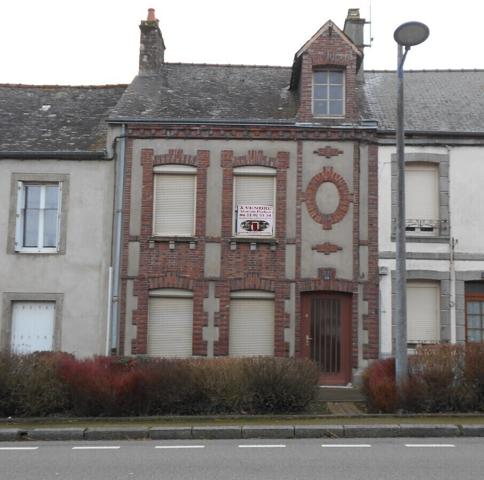 Maison centre-ville, 2 chambres, jardin.