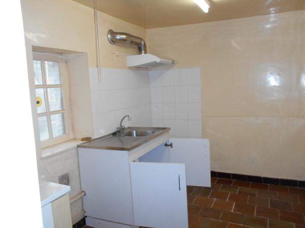 Maison centre-ville, 2 chambres, jardin.