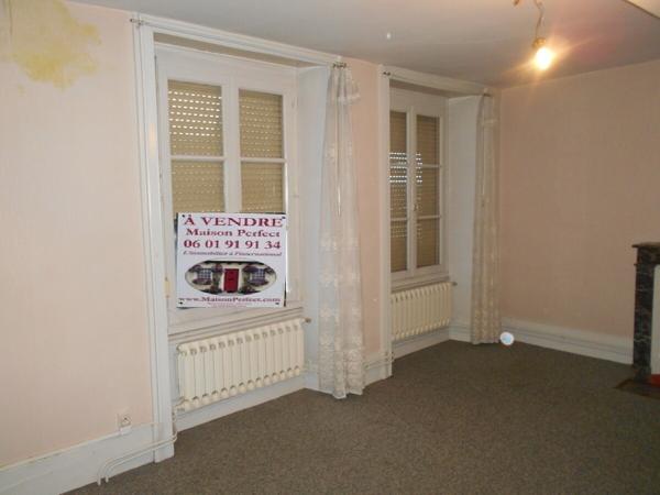 Maison centre-ville, 2 chambres, jardin.