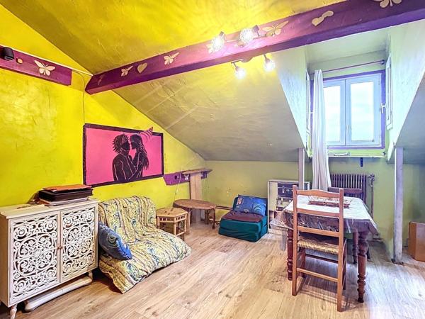 Appartement 2 pièces proche métro