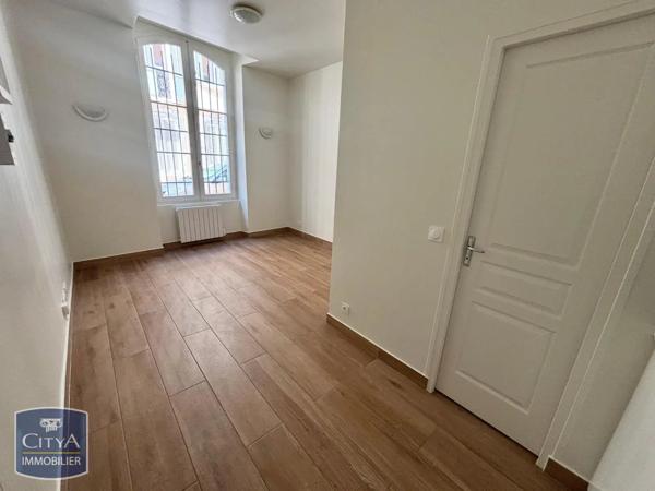 Appartement à louer 1 pièce 19.3m² Toulon (83000)