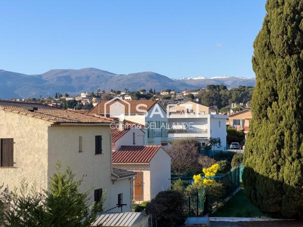 Beau 3/4 pièces 80m2,cave,parking,vue mer,terrasse