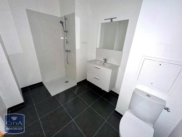 Appartement à louer 1 pièce 28.1m² Reims (51100)