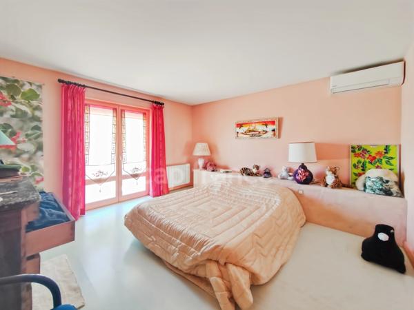 Maison à vendre 6 pièces GIVRY (71) terrain de 3400 m²