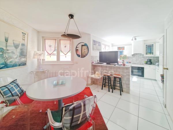 Maison à vendre 6 pièces GIVRY (71) terrain de 3400 m²