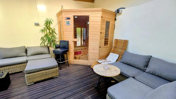 Demeure d'exception au coeur de Mamers 450m² habitables Jardin clos 1500m²