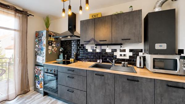 Superbe Appartement T4 avec balcon, garage et cave dans une résidence de standing