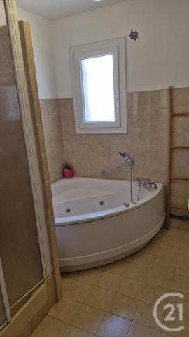 Maison à vendre  4 pièces - 81,80 m2 SIX FOURS LES PLAGES - 83