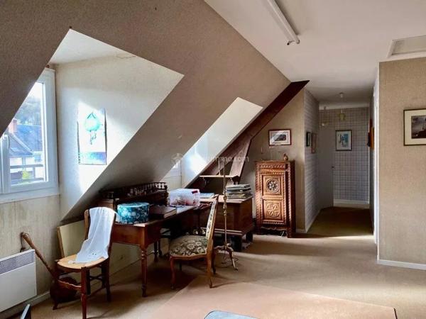 Vente Maison 8 pièces 238 m2 à La Chartre-sur-le-Loir