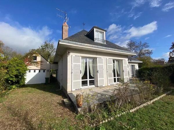 Vente Maison 8 pièces 238 m2 à La Chartre-sur-le-Loir