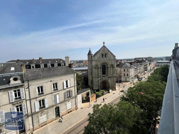 Appartement à louer 2 pièces 56.72m² Le Mans (72000)